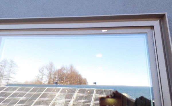 樹脂サッシ塗装剥がれ